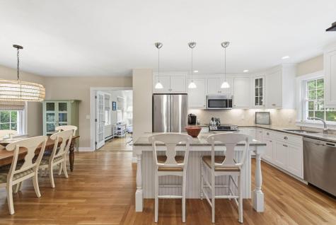 42 Overlook Circle Falmouth MA 02536