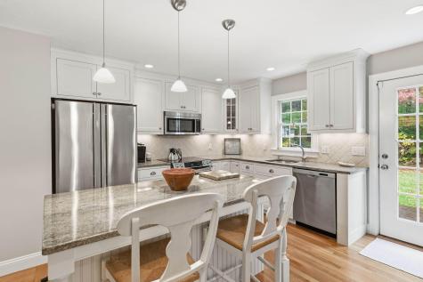 42 Overlook Circle Falmouth MA 02536