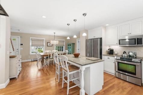 42 Overlook Circle Falmouth MA 02536