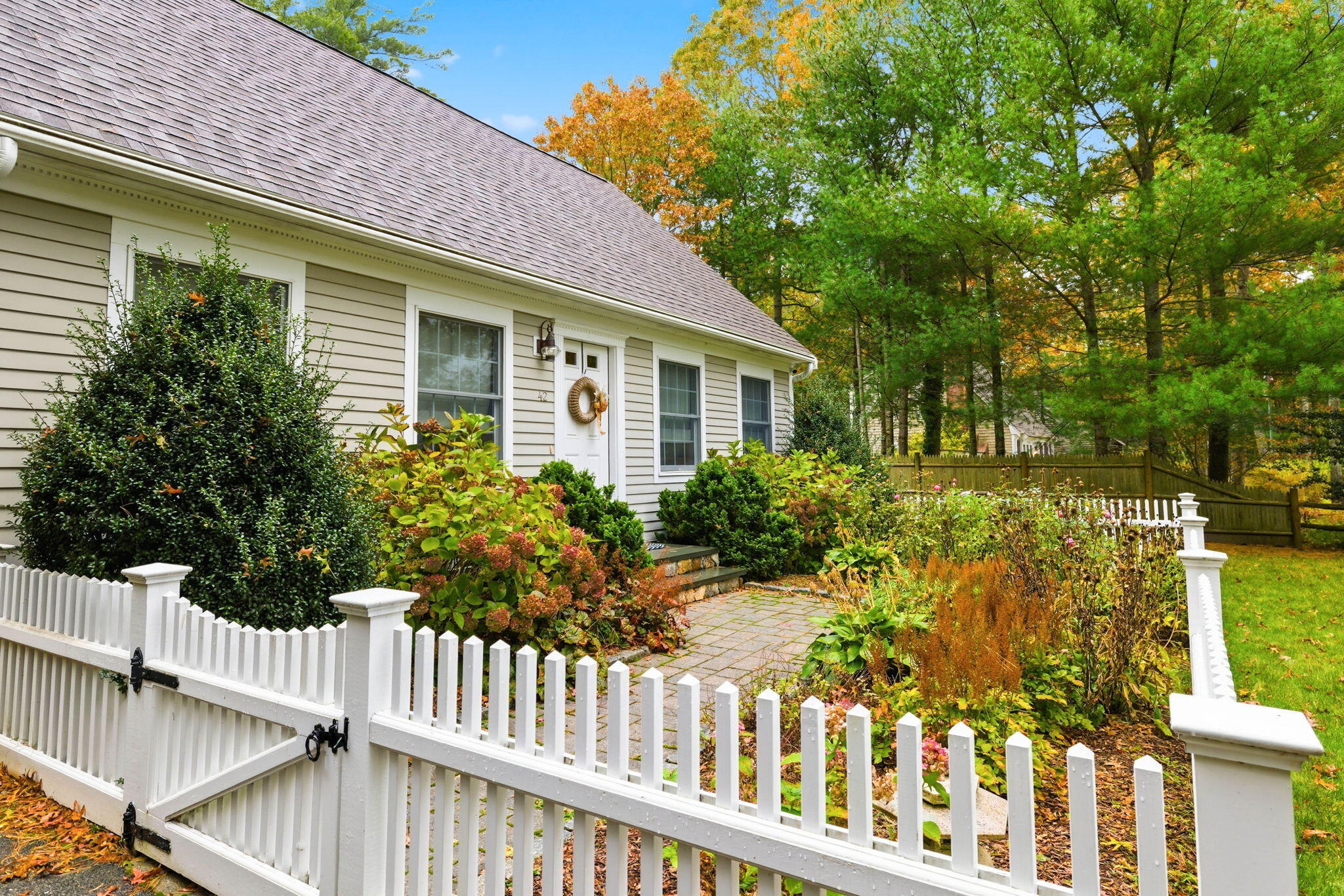 42 Overlook Circle Falmouth MA 02536