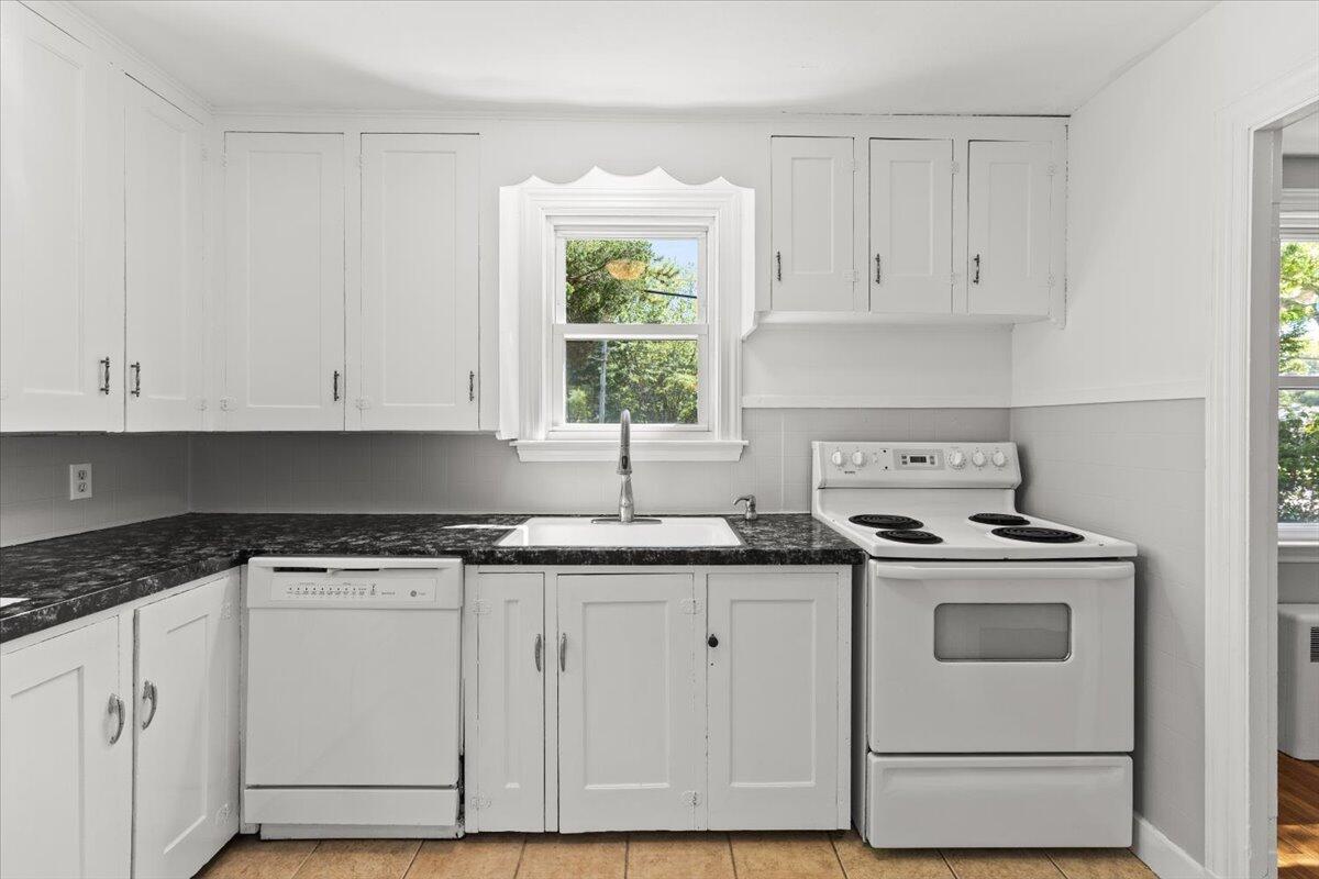 590 Sandwich Road Falmouth MA 02536