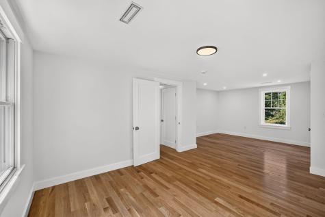 94 Liam Lane Centerville MA 02632