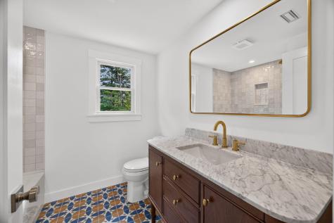 94 Liam Lane Centerville MA 02632