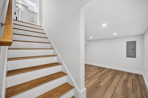 94 Liam Lane Centerville MA 02632