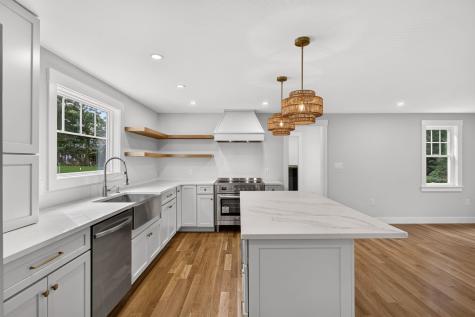 94 Liam Lane Centerville MA 02632