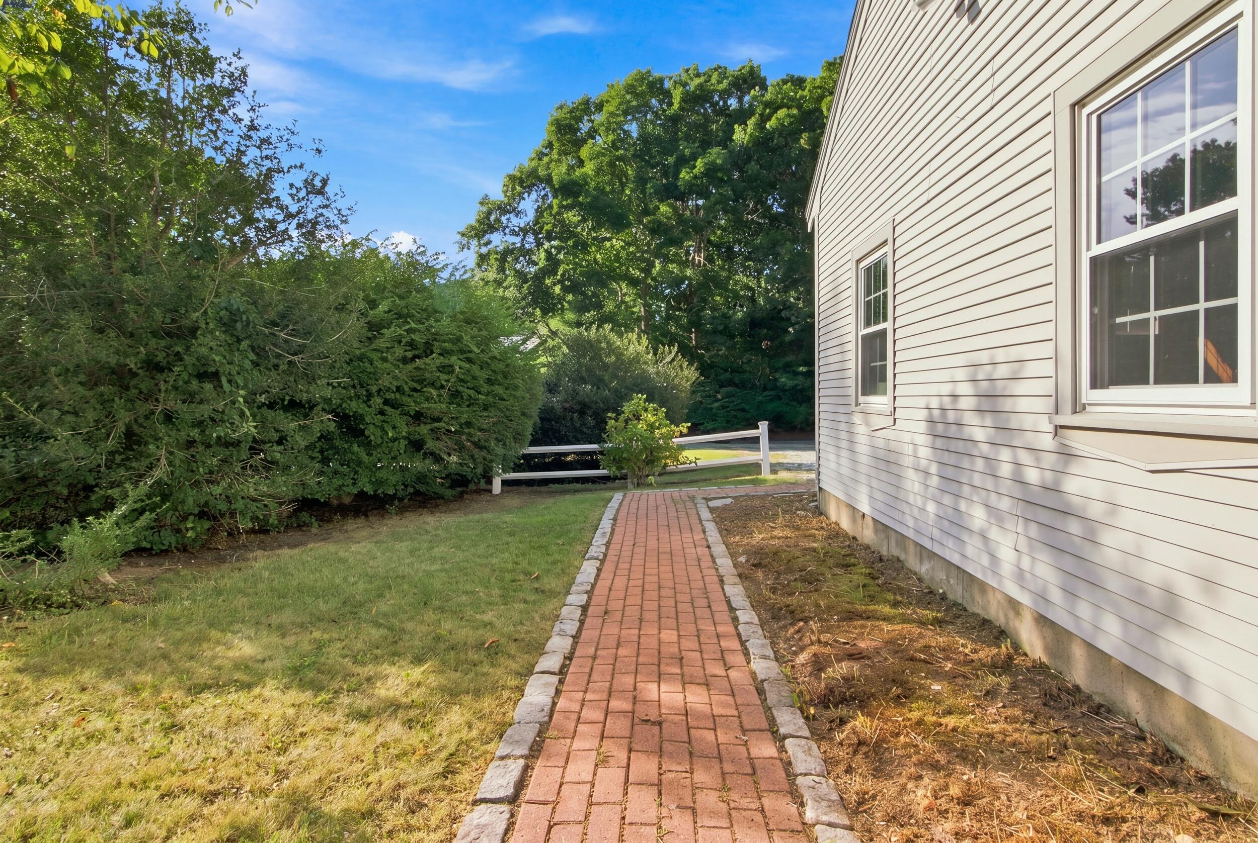 53 Hadrada Lane Centerville MA 02632