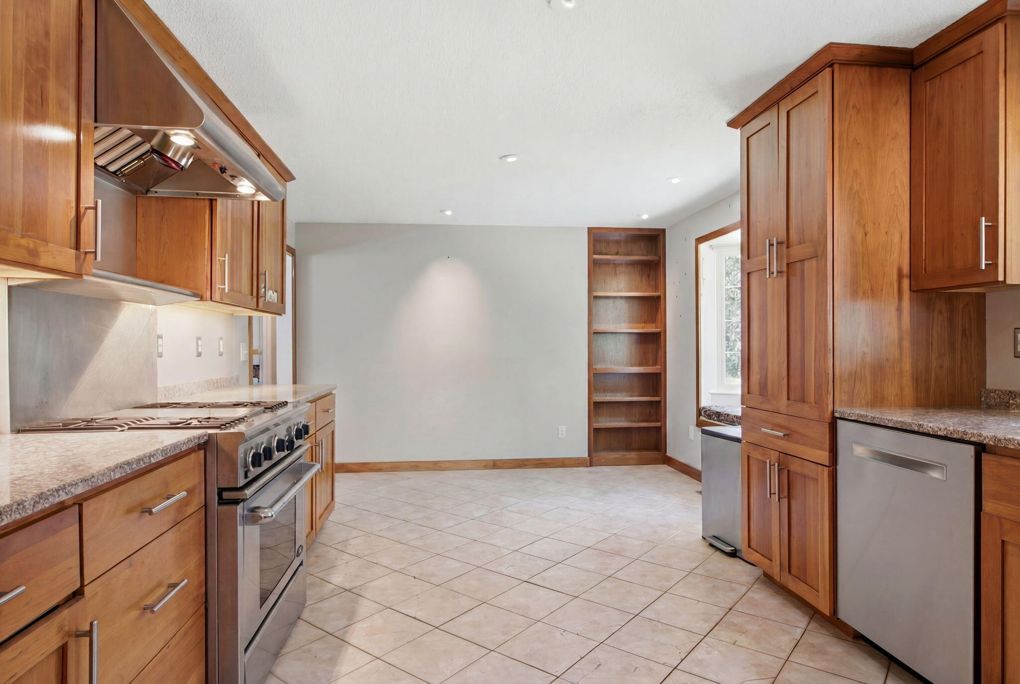 53 Hadrada Lane Centerville MA 02632