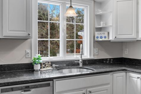 1 Anthony's Way Mashpee MA 02649