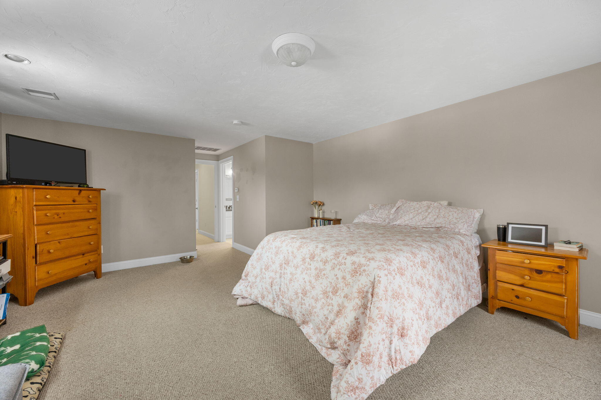 1 Anthony's Way Mashpee MA 02649