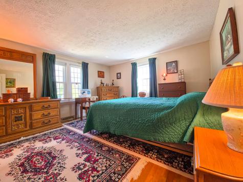 7 Linnell Lane Yarmouth MA 02675