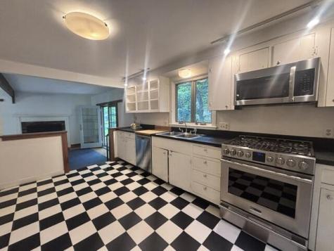 150 Field View Lane West Tisbury MA 02575