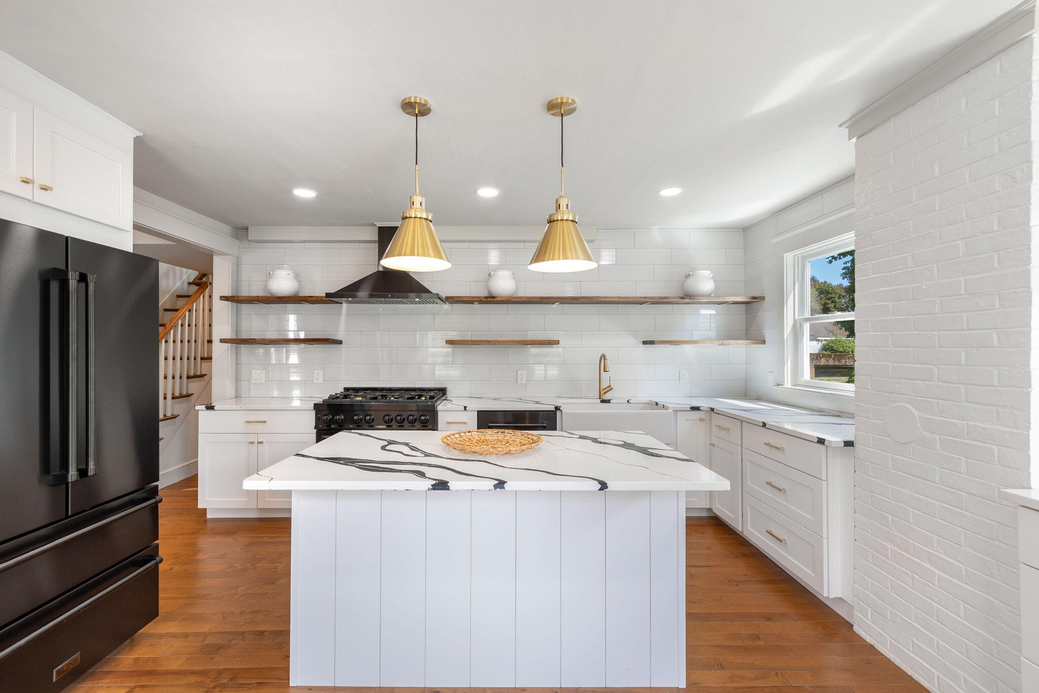 1180 Main Street Cotuit MA 02635