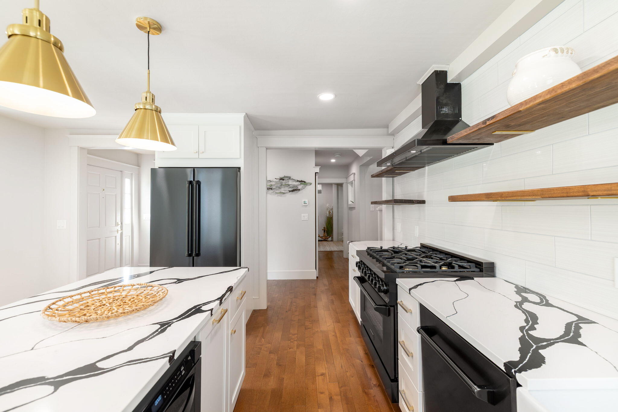 1180 Main Street Cotuit MA 02635