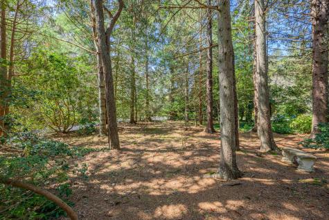 105 Nelson Lane Barnstable MA 02648