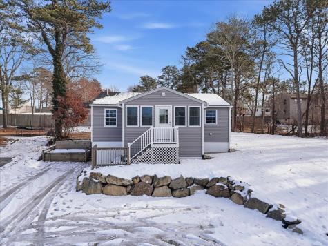 9 Blissful Lane Wareham MA 02538