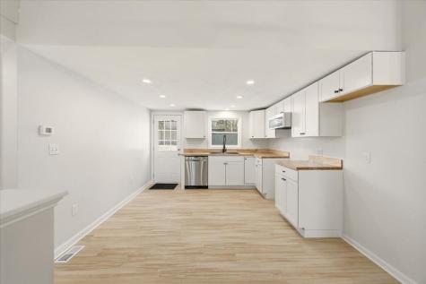 9 Blissful Lane Wareham MA 02538