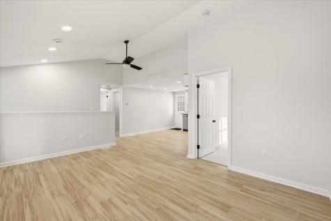 9 Blissful Lane Wareham MA 02538