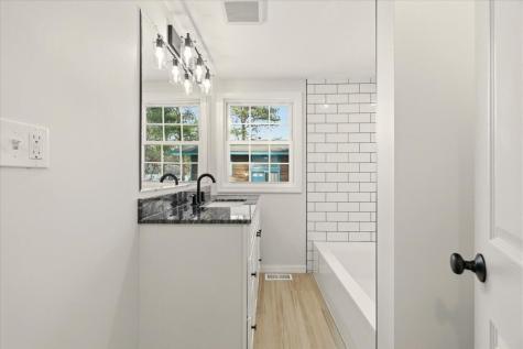 9 Blissful Lane Wareham MA 02538