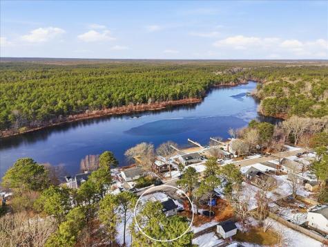 9 Blissful Lane Wareham MA 02538