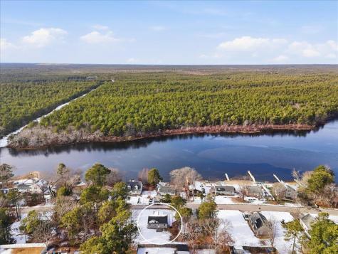 9 Blissful Lane Wareham MA 02538