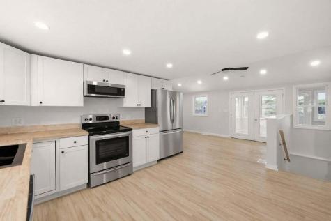 9 Blissful Lane Wareham MA 02538