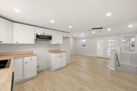 9 Blissful Lane Wareham MA 02538