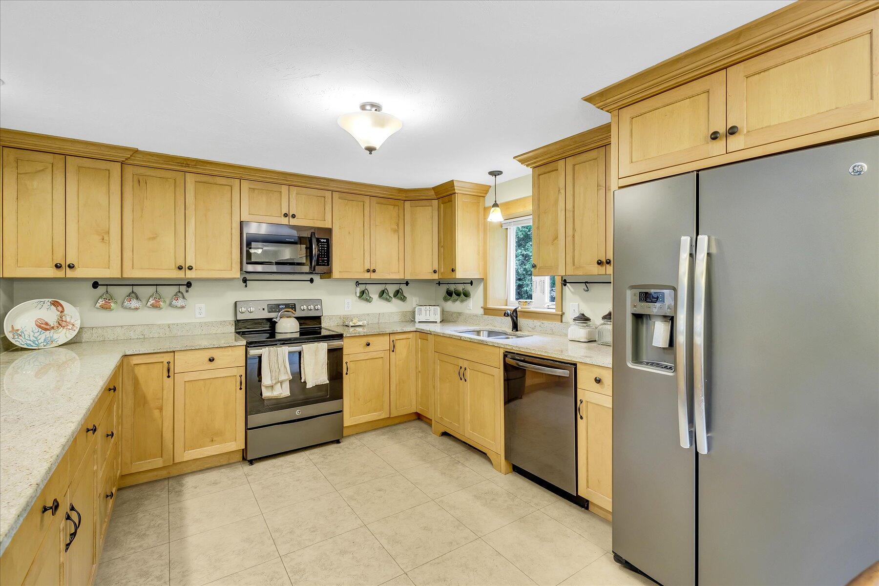 159 Cinderella Terrace Barnstable MA 02648