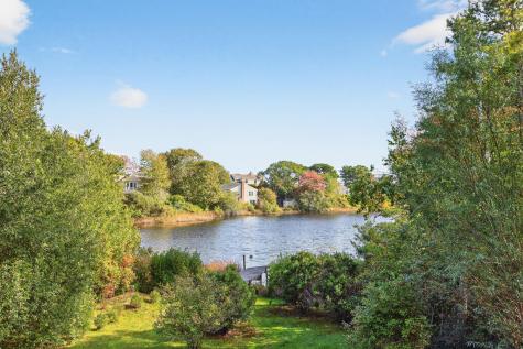 128 Uncle Percys Road Mashpee MA 02649