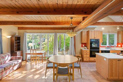 274 Commons Way Brewster MA 02631