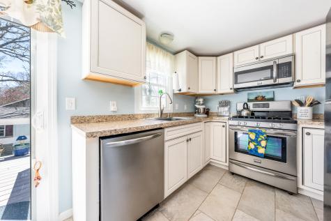 73 Swift Brook Road Yarmouth MA 02664