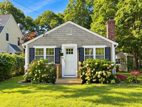 21 Harborview Drive East Falmouth MA 02536