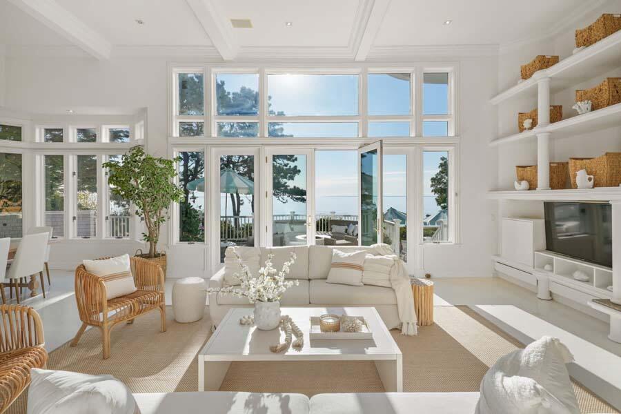 27 Ocean Bluff Drive Mashpee MA 02649