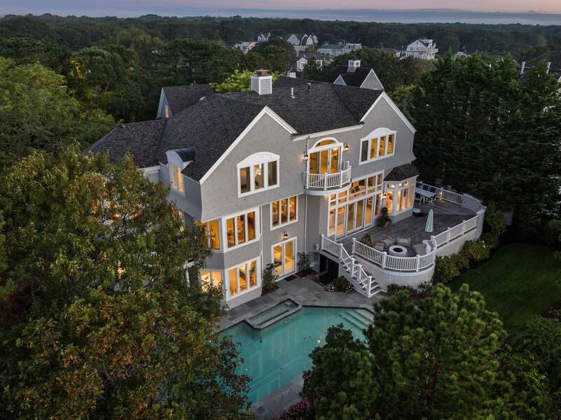 27 Ocean Bluff Drive Mashpee MA 02649