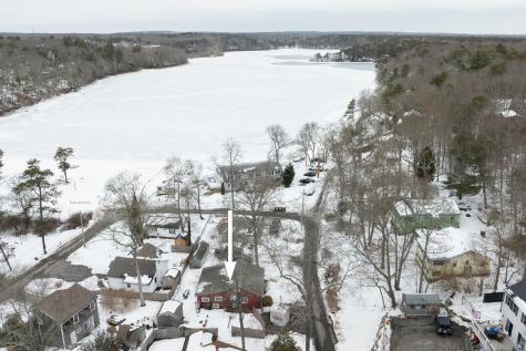 24 East Road Mashpee MA 02649