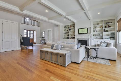 5 Coastline Drive Mashpee MA 02649