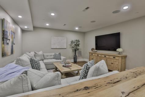 5 Coastline Drive Mashpee MA 02649