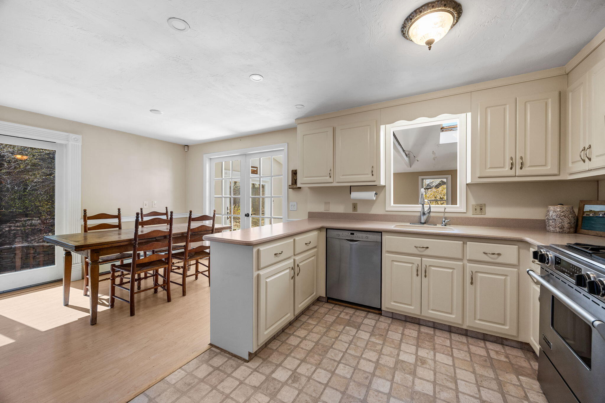 171 Weir Road Yarmouth MA 02675