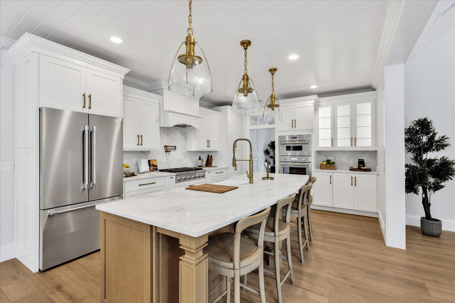 22 Country Club Lane Mashpee MA 02649