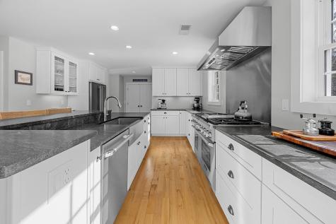 174 Cross Neck Road Marion MA 02738
