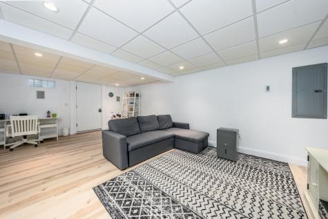 102 White Rock Road Yarmouth Port MA 02675