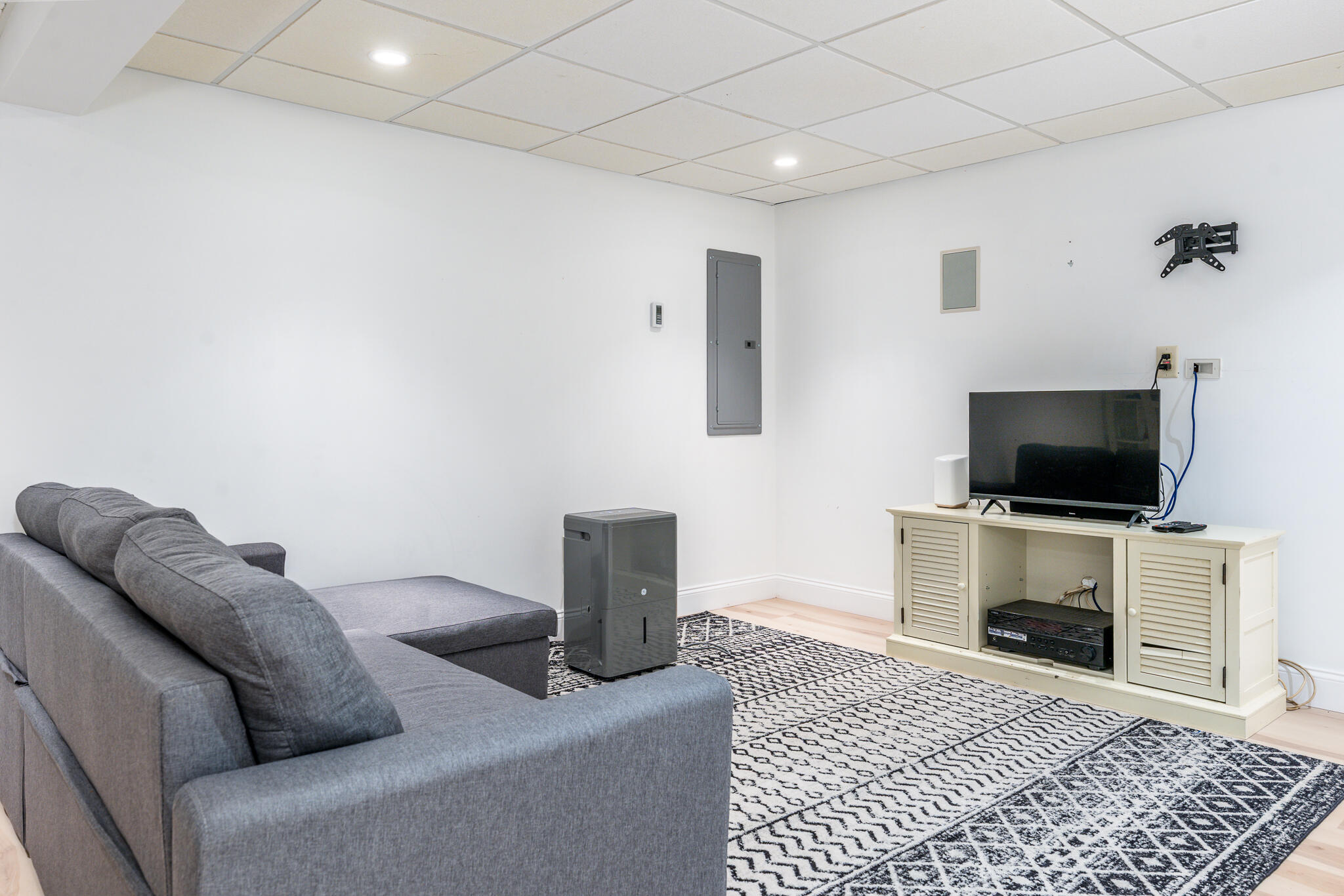 102 White Rock Road Yarmouth Port MA 02675
