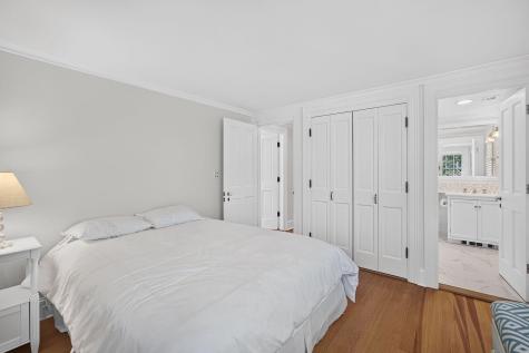 143 Bayberry Way Osterville MA 02655