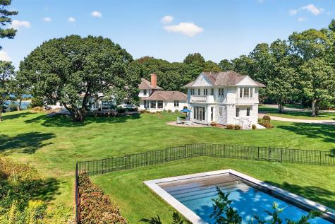143 Bayberry Way Osterville MA 02655