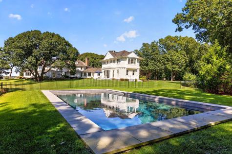 143 Bayberry Way Osterville MA 02655