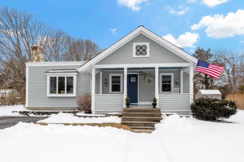 33 Chase Street Barnstable MA 02601