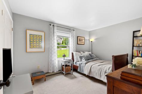24 Moon Compass Lane MA 02563