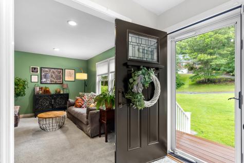 24 Moon Compass Lane MA 02563