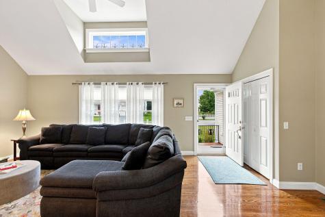 40 Settlers Lane Hyannis MA 02601