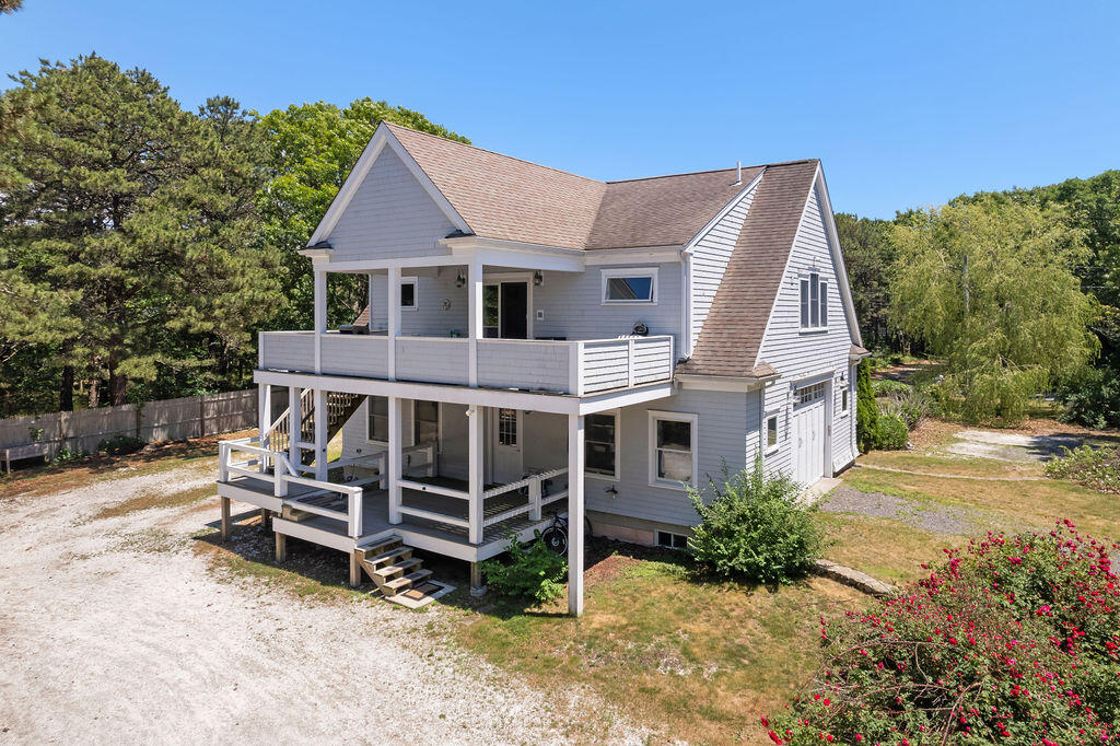 379 Monomoscoy Road Mashpee MA 02649