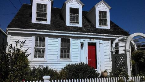 520 Commercial Street MA 02657
